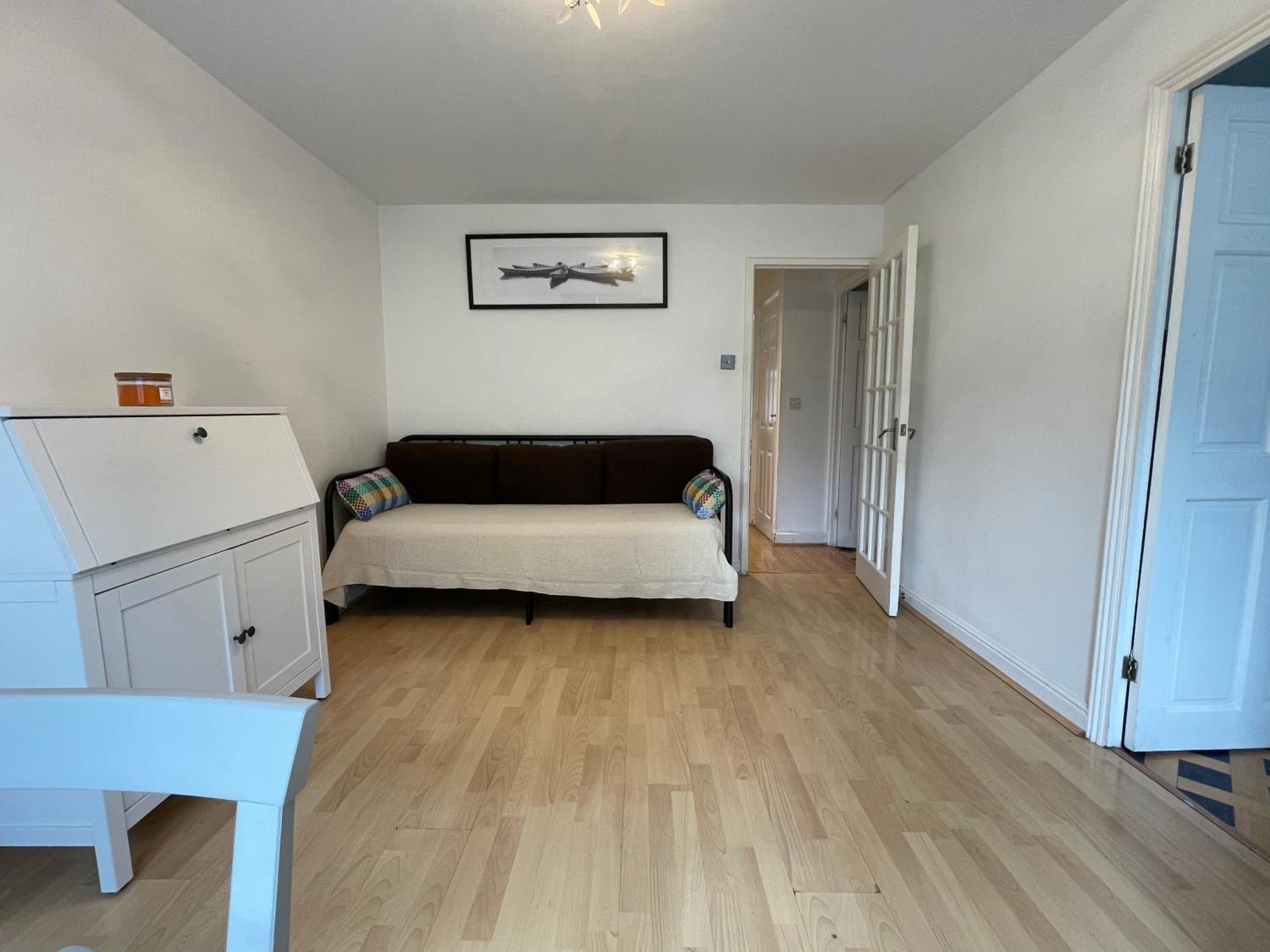 לונדון Surrey Docks Se16 Near Canada Water N Easy Access Canary Wharf מראה חיצוני תמונה